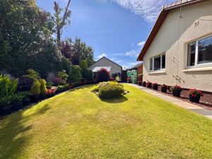 Photo 33- click for photo gallery